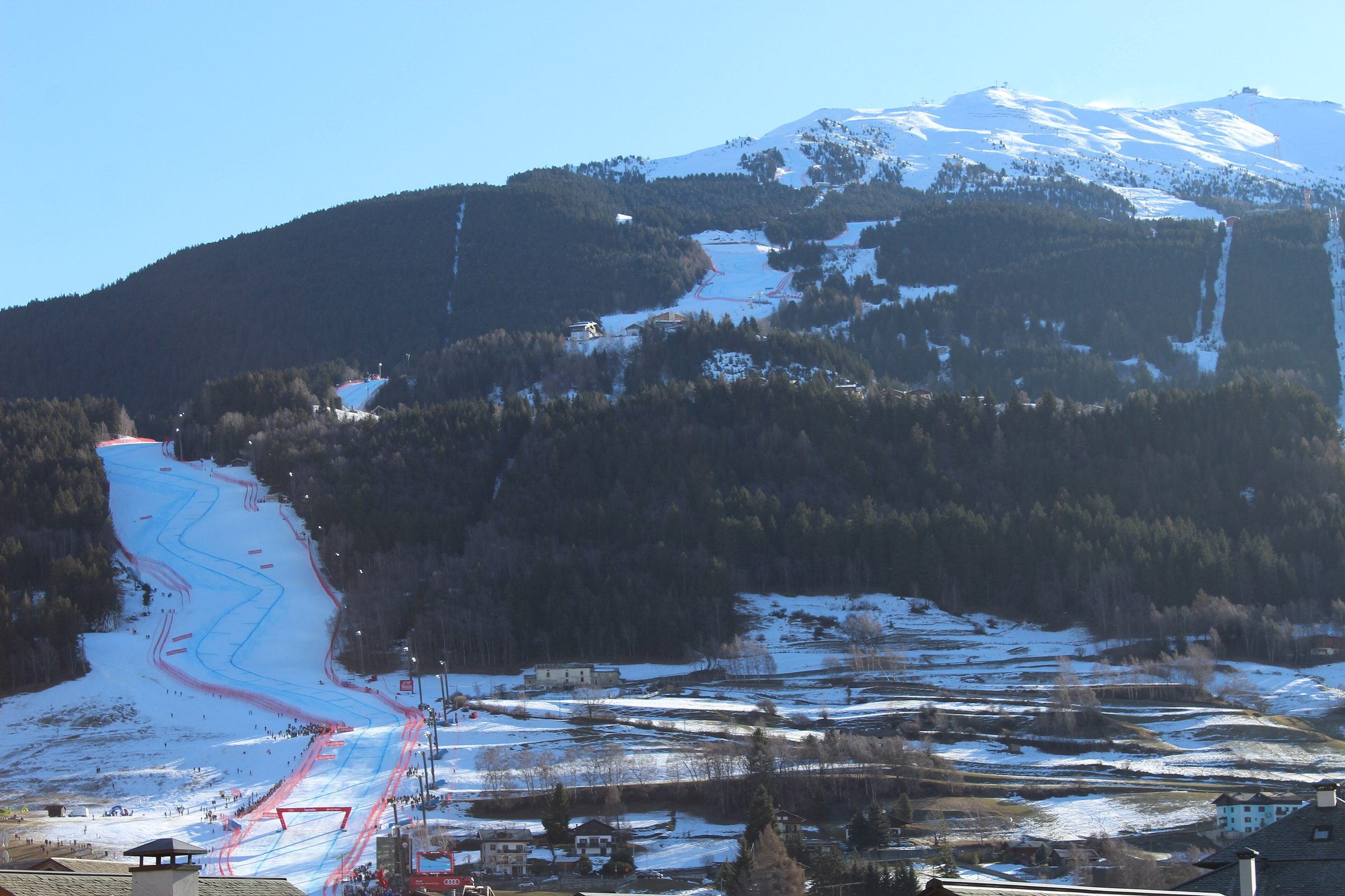 世界杯滑降赛道：博尔米奥的 Stelvio 赛道，2019 年